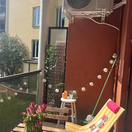 Rum i privatbostad Stanza In Zona Villaggio Olimpico *